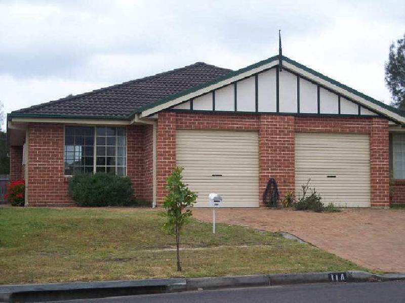 11A Castlereagh Crescent, Bateau Bay NSW 2261