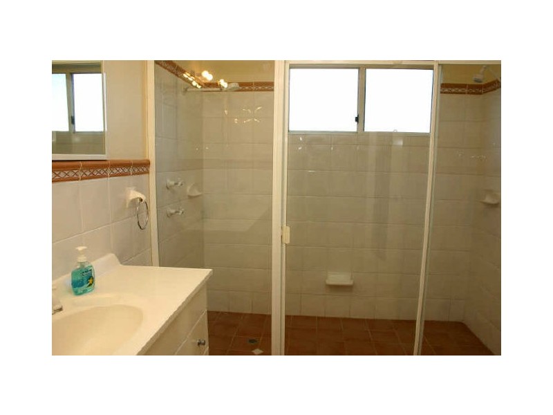 1/5 Dover Road, Wamberal NSW 2260