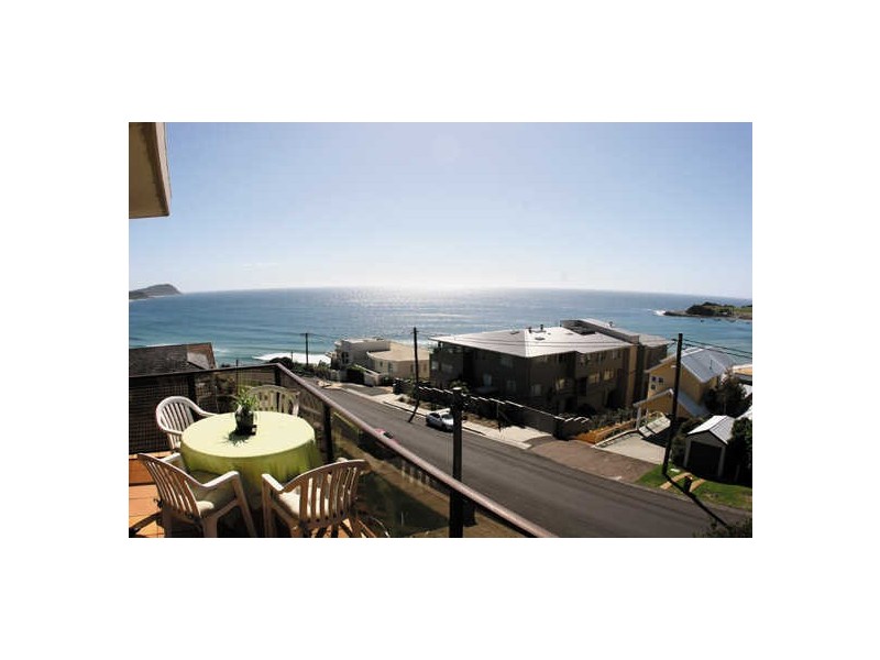 13/15 Barnhill Road, Terrigal NSW 2260