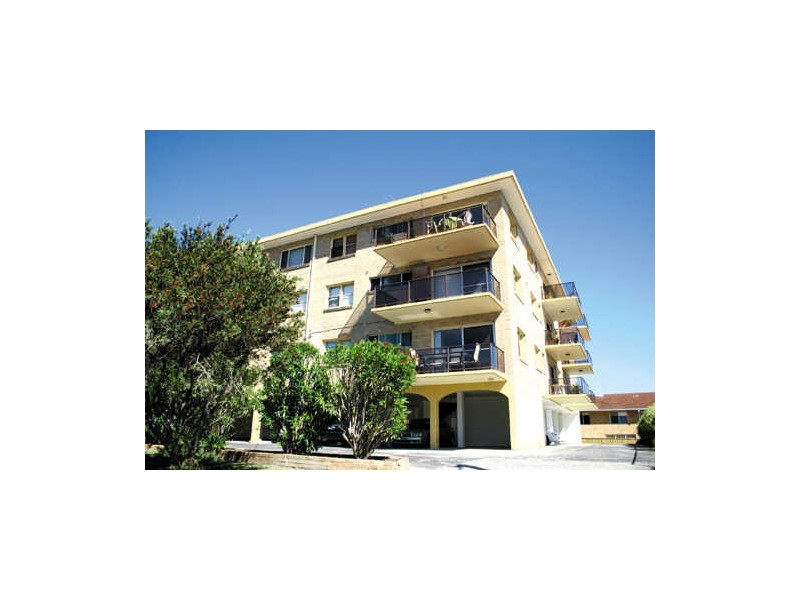 13/15 Barnhill Road, Terrigal NSW 2260