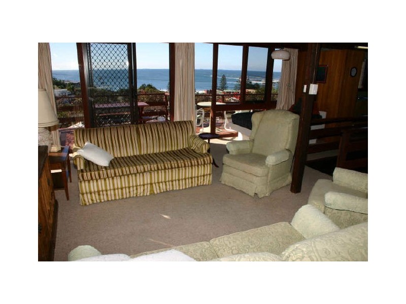 38 Campbell Crescent, Terrigal NSW 2260