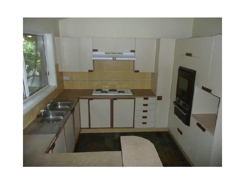 40 Lakeshore Drive, North Avoca NSW 2260