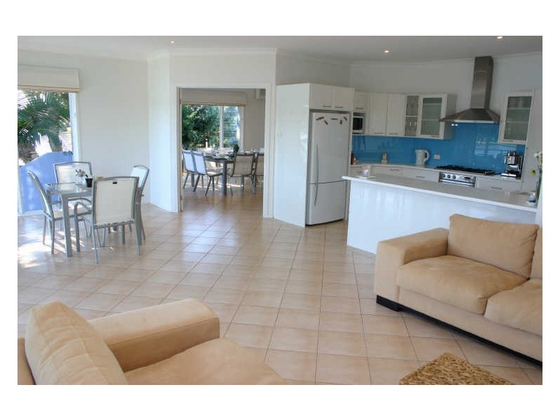 26 Ocean View Drive, Wamberal NSW 2260