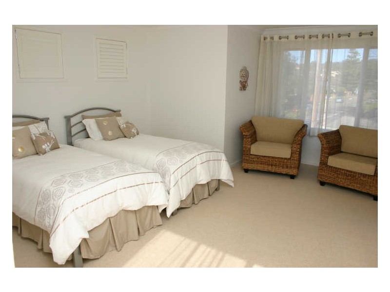 26 Ocean View Drive, Wamberal NSW 2260