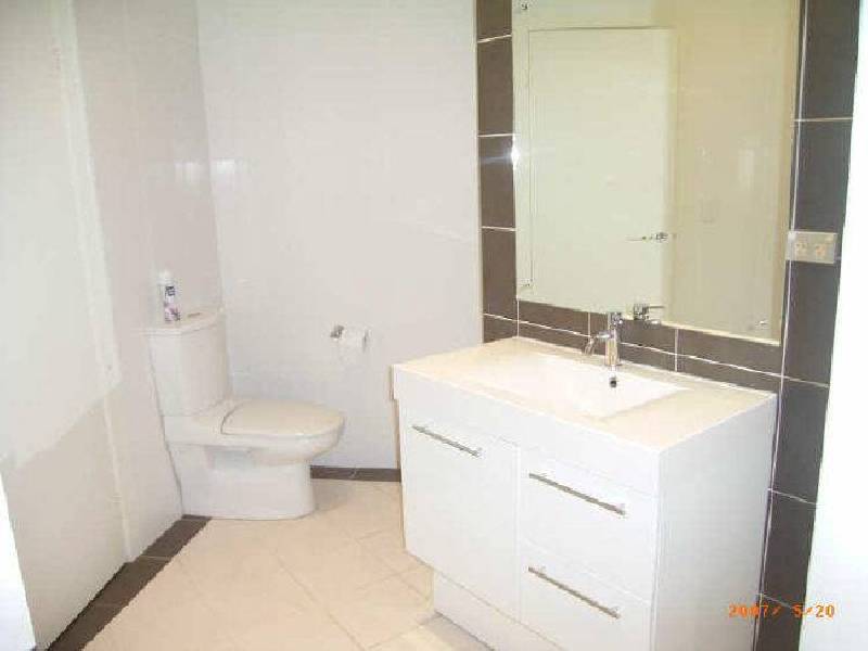 4 Easter Parade, North Avoca NSW 2260