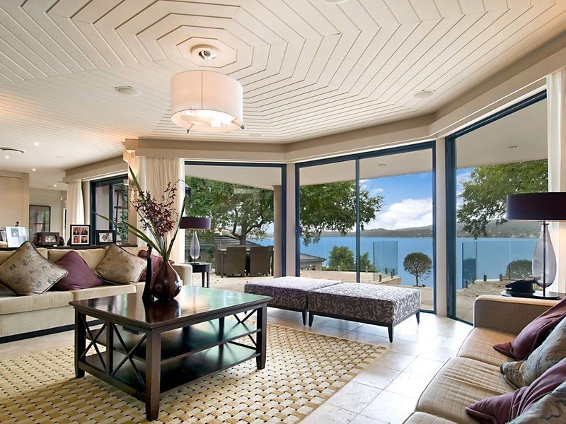 1 Albany Street, Point Frederick NSW 2250