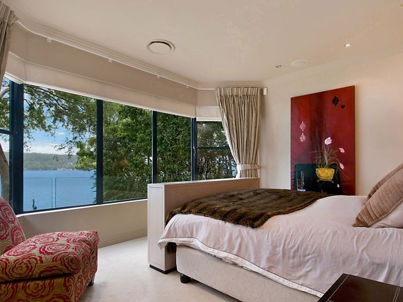 1 Albany Street, Point Frederick NSW 2250