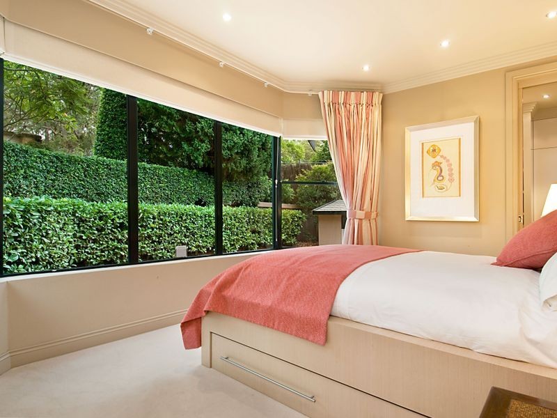 1 Albany Street, Point Frederick NSW 2250