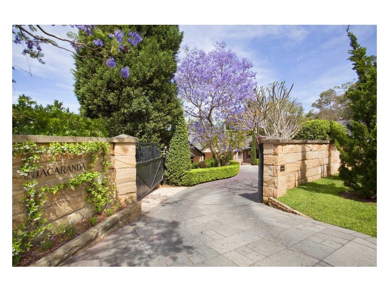 1 Albany Street, Point Frederick NSW 2250