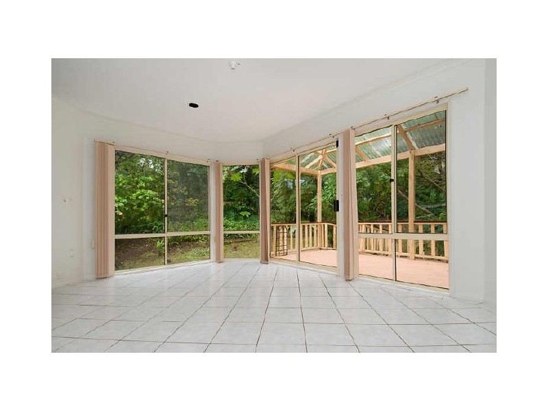 6 Barrington Road, Terrigal NSW 2260