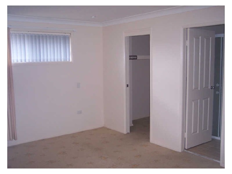 2/10-12 Henley Avenue, Terrigal NSW 2260