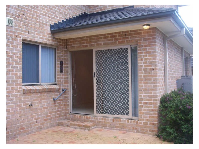 2/10-12 Henley Avenue, Terrigal NSW 2260