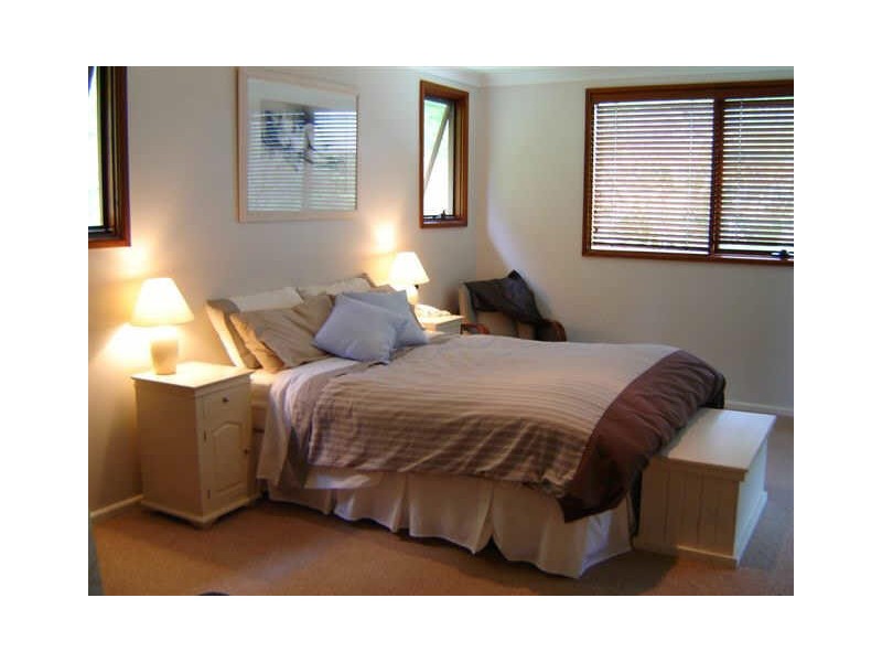 230 Oak Road, Matcham NSW 2250