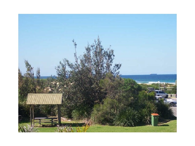 3/131 Oceanview Drive,, Wamberal NSW 2260