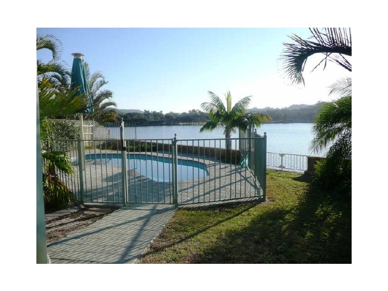 24 Oceanview Drive, Wamberal NSW 2260