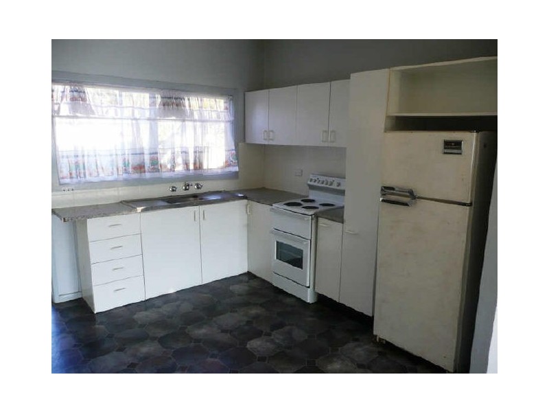 24 Oceanview Drive, Wamberal NSW 2260