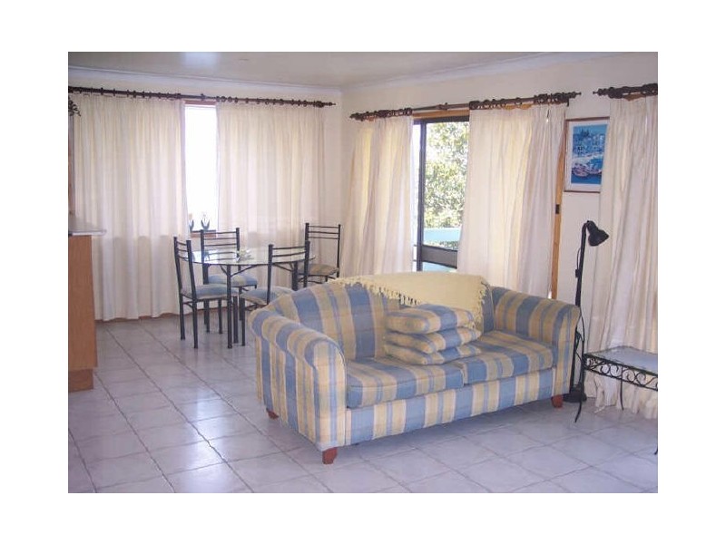 1/52 Barnhill Road, Terrigal NSW 2260