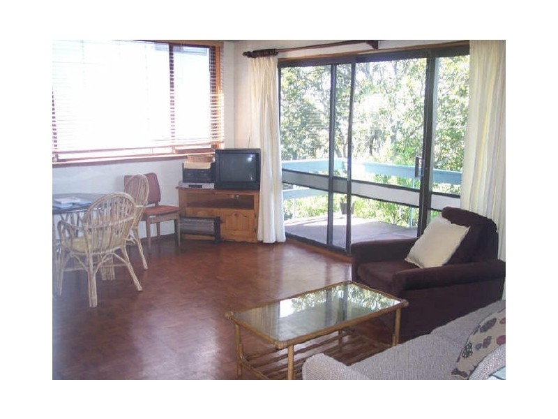2/52 Barnhill Road, Terrigal NSW 2260
