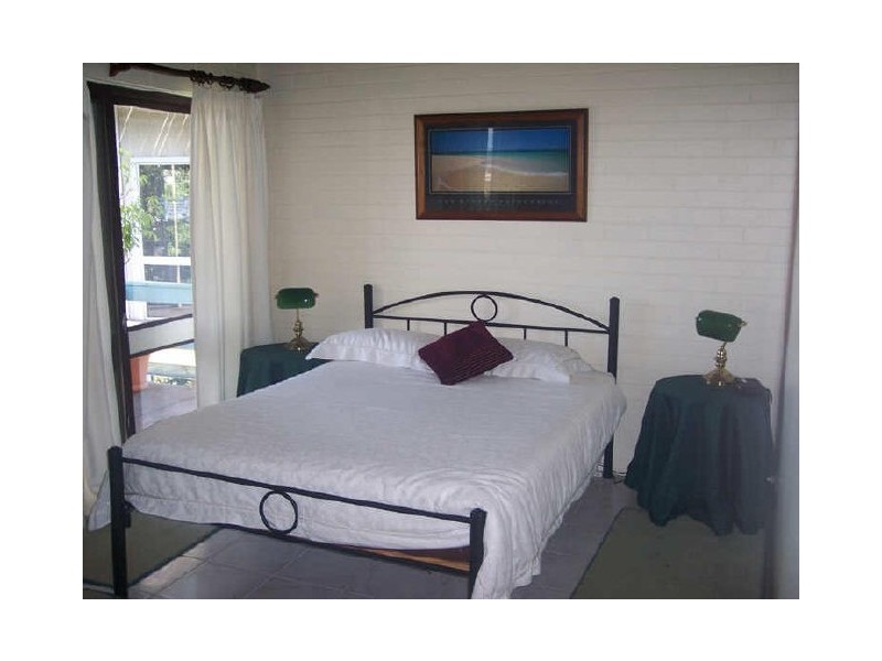 2/52 Barnhill Road, Terrigal NSW 2260