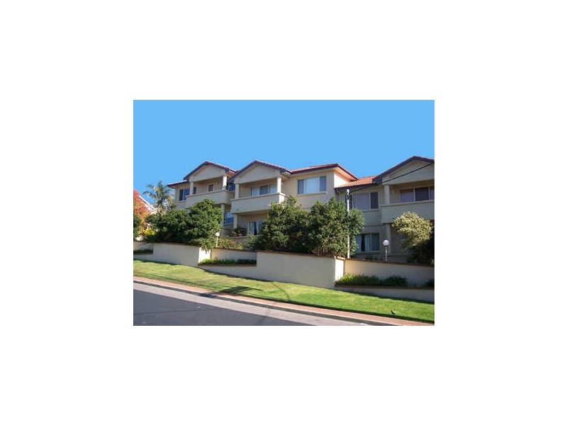 6/9-11 Junction Road, Terrigal NSW 2260