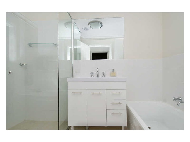 Erina NSW 2250