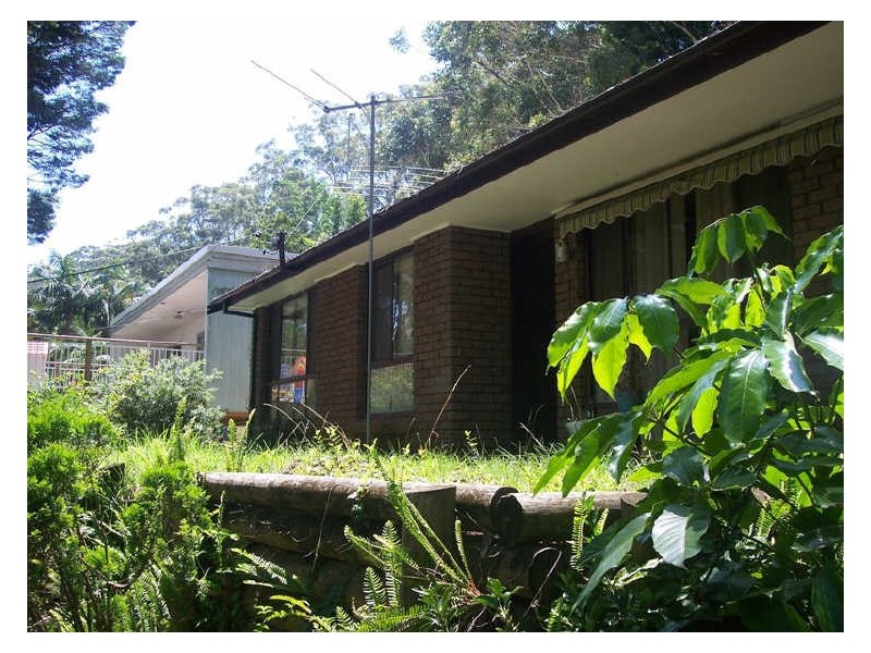 127 Lakeshore Drive, North Avoca NSW 2260