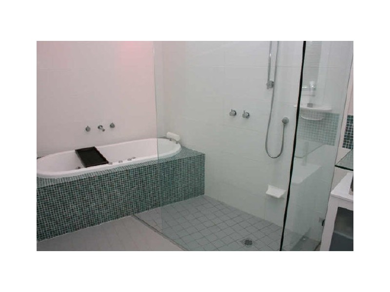 6 Casino Street, Terrigal NSW 2260