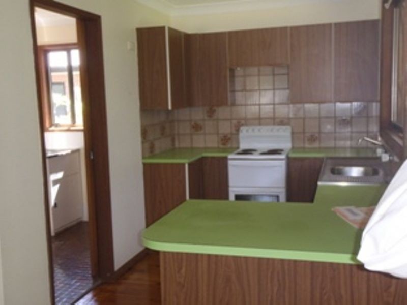 18 Lakeshore Drive, North Avoca NSW 2260