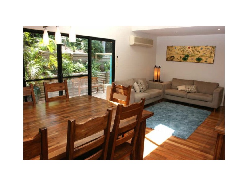 126 The Round Drive, Avoca Beach NSW 2251