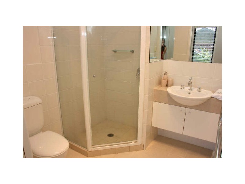 126 The Round Drive, Avoca Beach NSW 2251