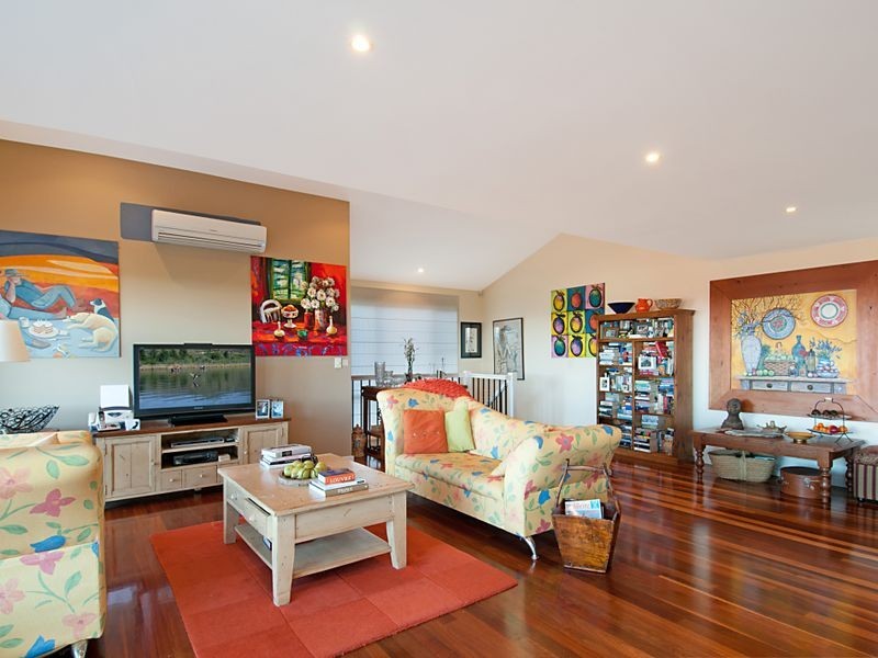 44 Coreen Drive, Wamberal NSW 2260