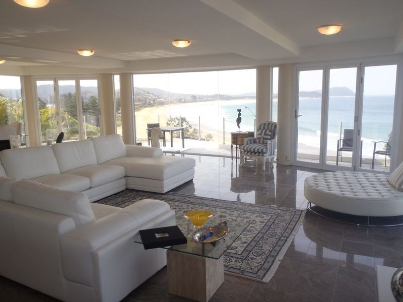 2/140 Terrigal Drive, Terrigal NSW 2260