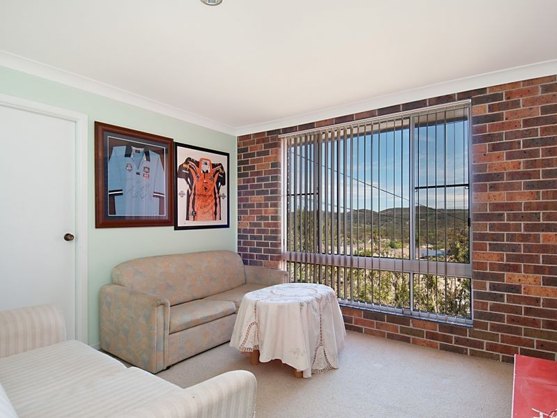 65 Lowanna Avenue, Forresters Beach NSW 2260