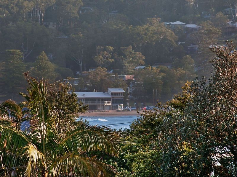 29 Lake Street, North Avoca NSW 2260