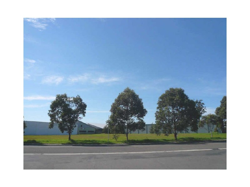 16 RELIANCE DRIVE, Tuggerah NSW 2259