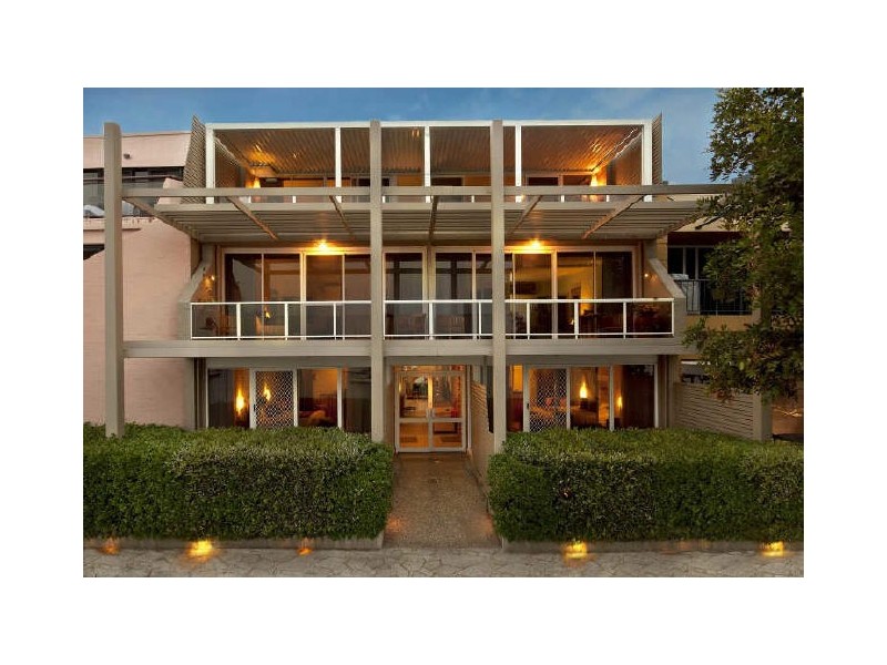 Bay Breeze Motel, 21 Beach Road, Batemans Bay NSW 2536