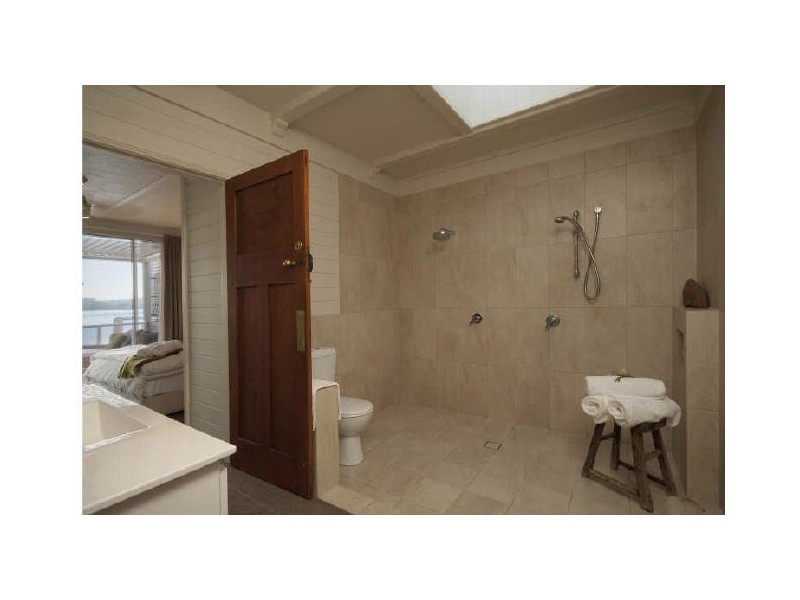 Bay Breeze Motel, 21 Beach Road, Batemans Bay NSW 2536