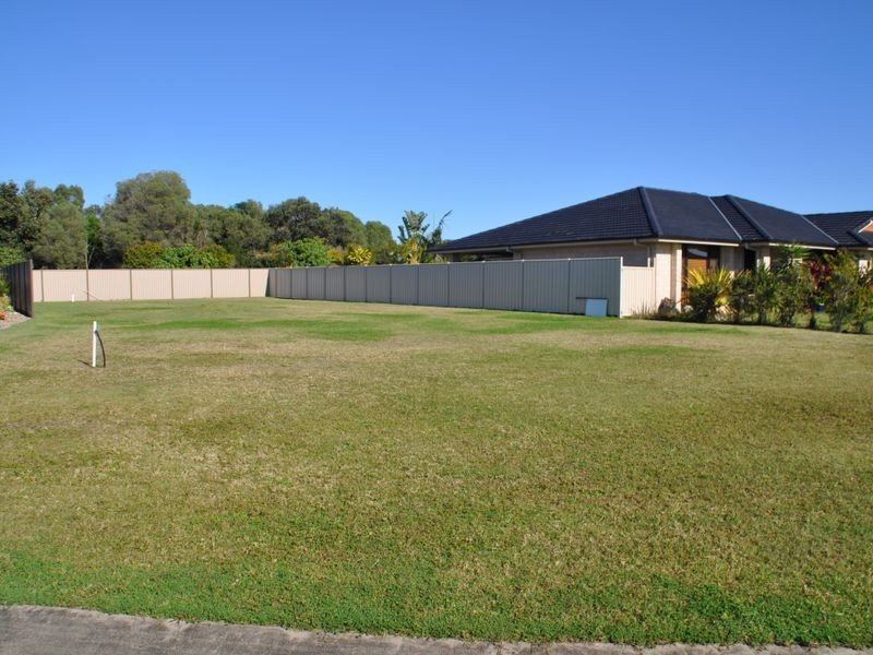 2/2 Palm Place, Evans Head NSW 2473