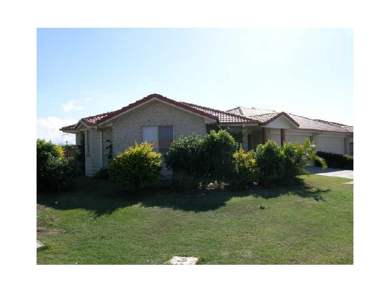 2/1 Rosewood Place, Evans Head NSW 2473