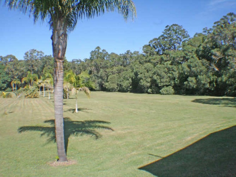 360 Beach Road, Evans Head NSW 2473