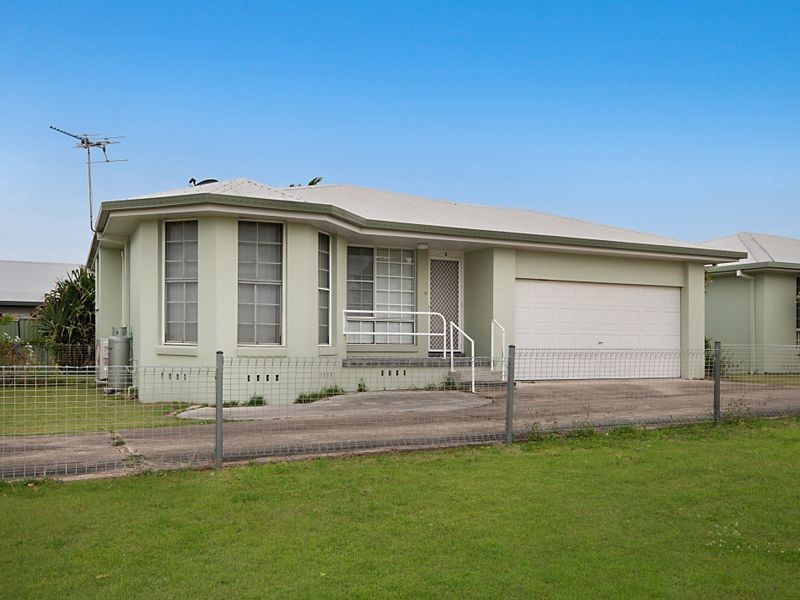 2/74 Woodburn Street, Evans Head NSW 2473