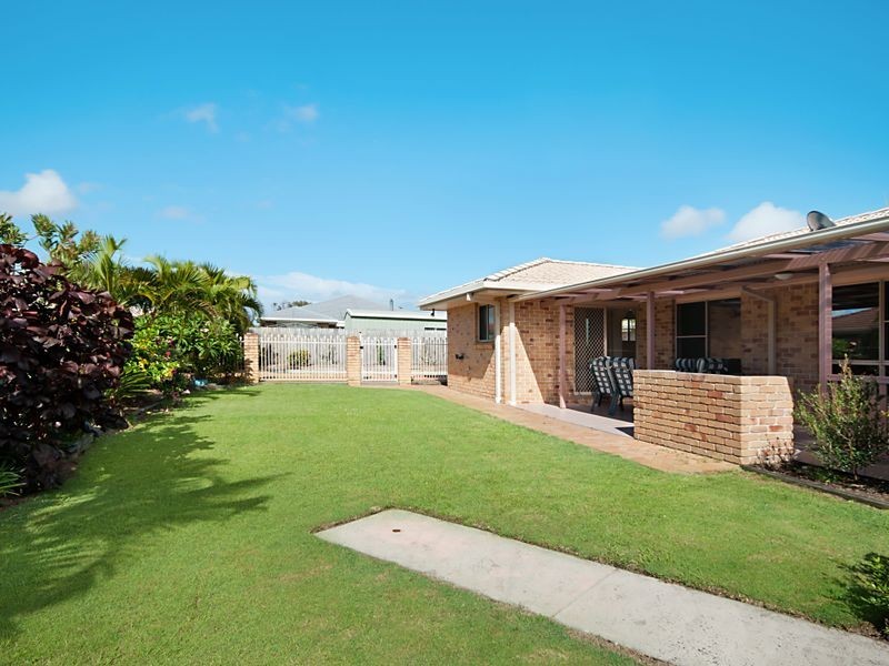 8 Tuckeroo Crescent, Evans Head NSW 2473