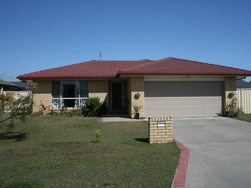 33 Bottlebrush Crescent, Evans Head NSW 2473