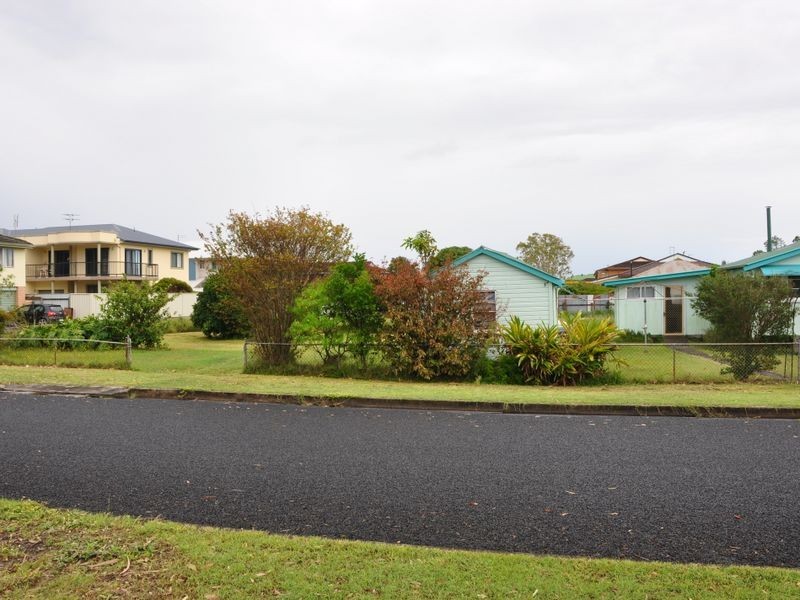 1 Yarran Street, Evans Head NSW 2473