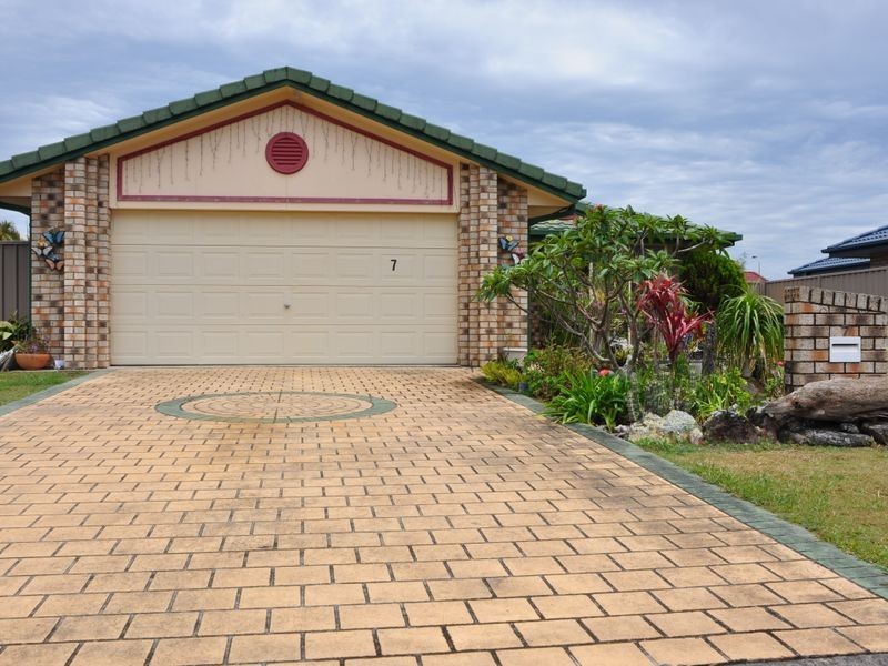 7 Bottlebrush Crescent, Evans Head NSW 2473