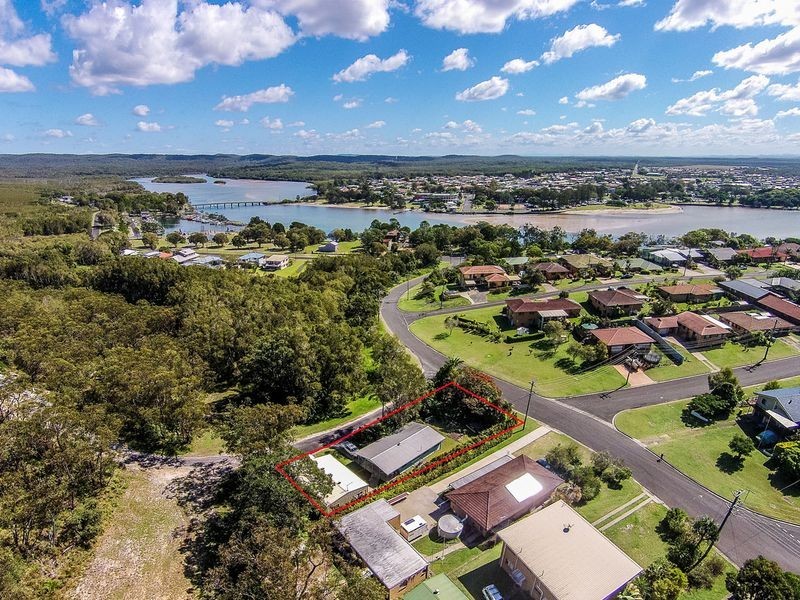 9 Evans Road, Evans Head NSW 2473