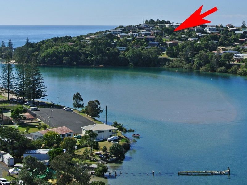 18 Pacific Crescent, Evans Head NSW 2473