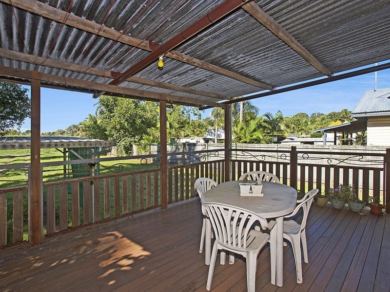 108 Pacific Highway, Broadwater NSW 2472