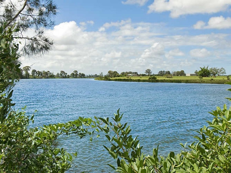 2 Fletts Lane, Woodburn NSW 2472