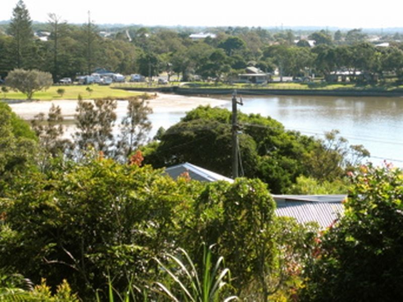 2/18 Sunderland Street, Evans Head NSW 2473